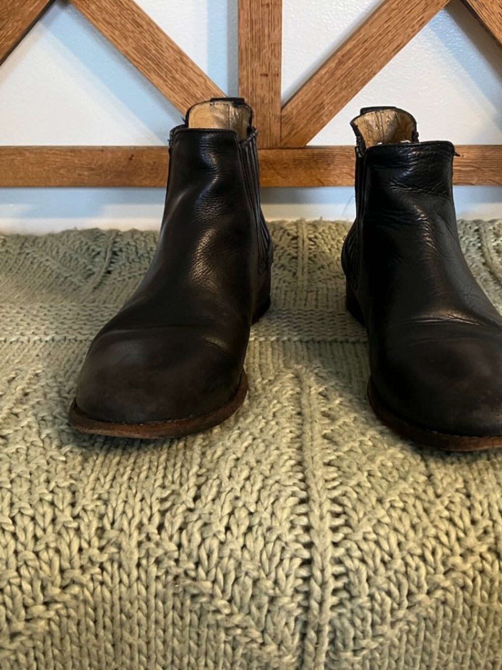 Vintage Frye Chelsea Boots - Picture 2 of 6